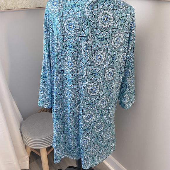 NWOT Beach Coverup - Picture 5 of 6